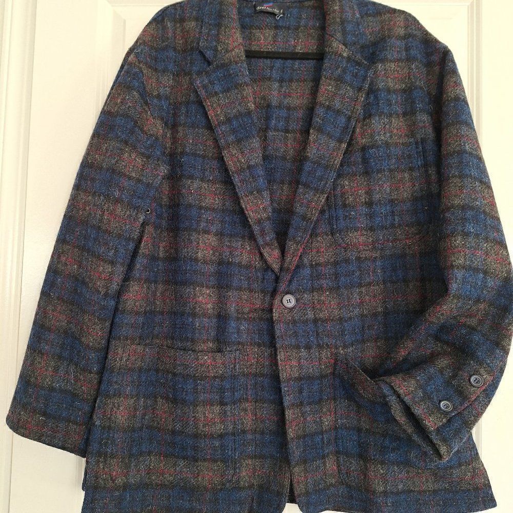 Daniel Hechter Paris, wool Blue Brown checkered  blazer, jacket, size 48‎